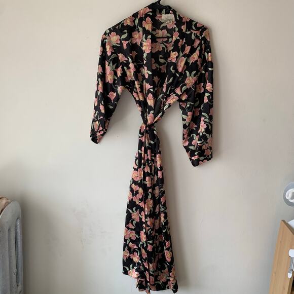 Vintage Dentelle Satin Floral Robe Black Pink Green Loungewear Resortwear SMALL - Picture 8 of 15